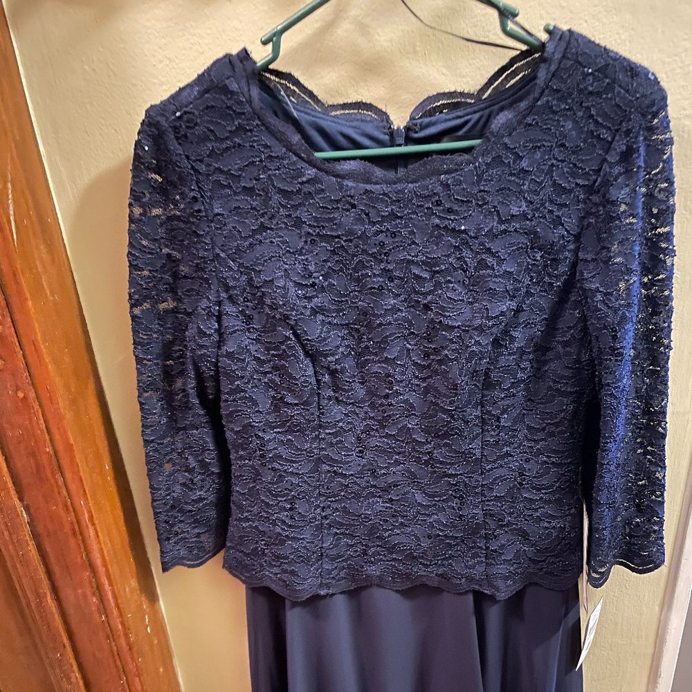 NEW! Alex Evenings  Size 8 in Navy Blue